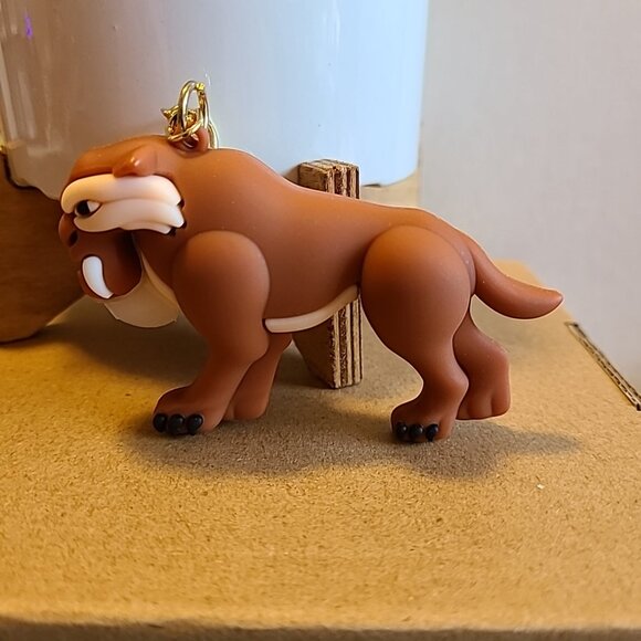 Unbranded Cartoon Character Keychain Unisex Multi-Color NWOT Collectible Auto - Picture 5 of 5